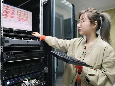 網(wǎng)信工作先進展示|網(wǎng)信沃土綻放的青春之花--記長航局2021年度網(wǎng)信工作先進個人 管靜